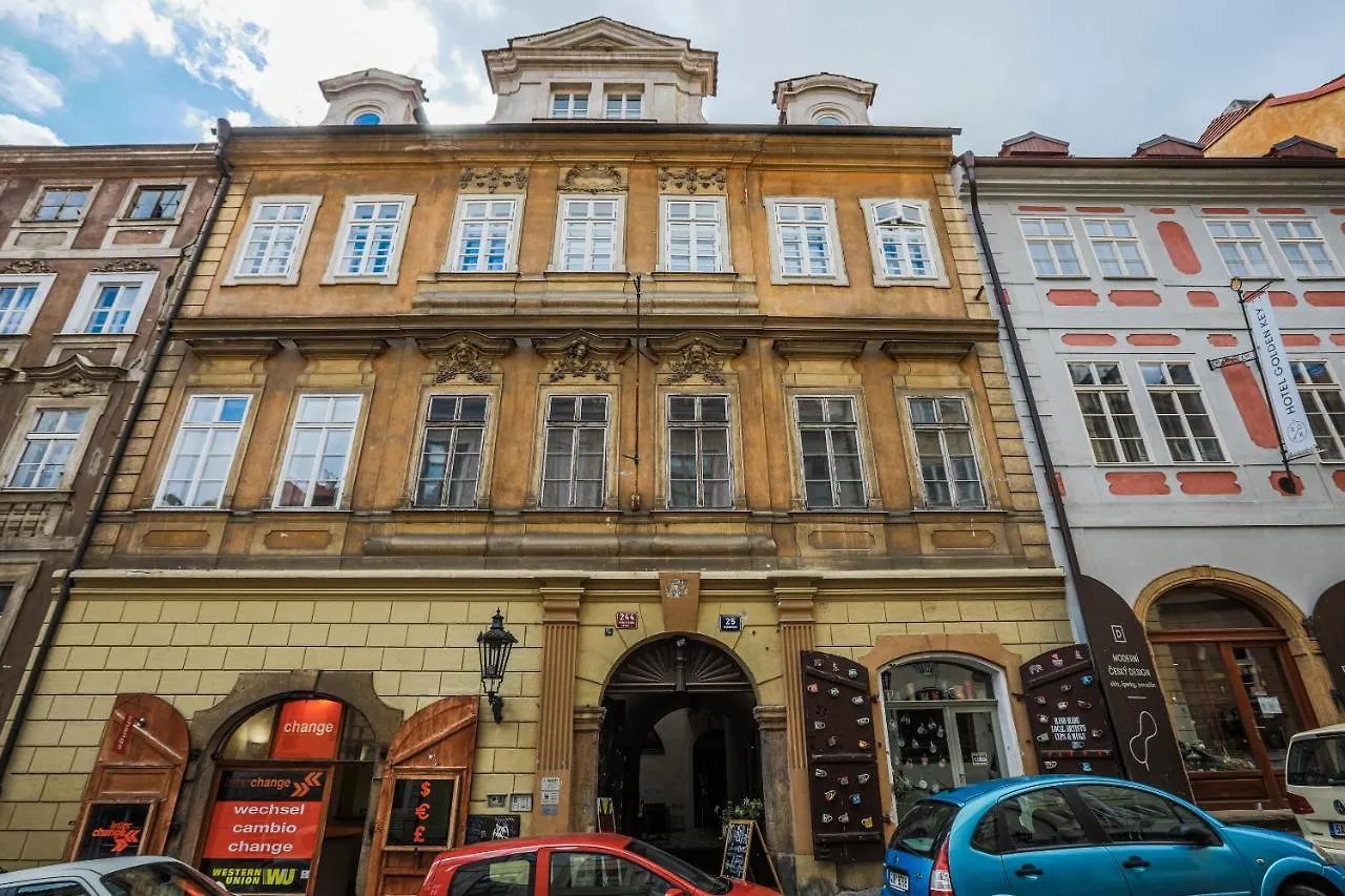 Apartment New Stylish 3 Suites Bedrooms Apt In Mala Strana - N2Nd Prague